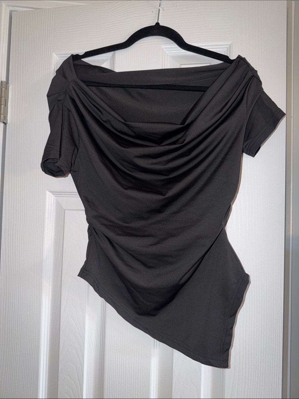 SHEIN Black Draped Short Sleeve Top